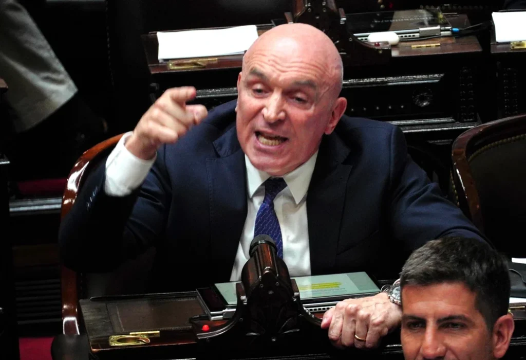 Unión por la Patria busca desbancar a Espert de la comisión de Presupuesto por mantenerla paralizada