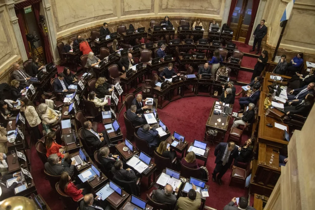 El plan para terminar con las candidaturas testimoniales: proponen prohibir por 4 años al que gane y no asuma