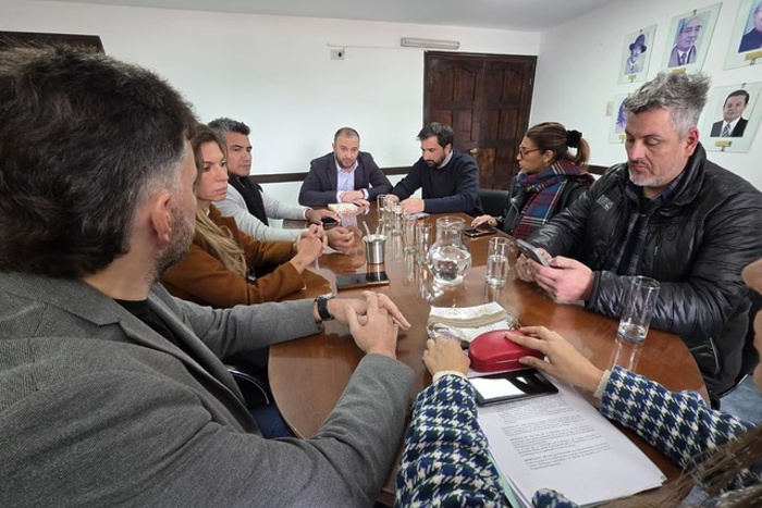 El concejal libertario faltó a la cita de la Comisión de Disciplina 