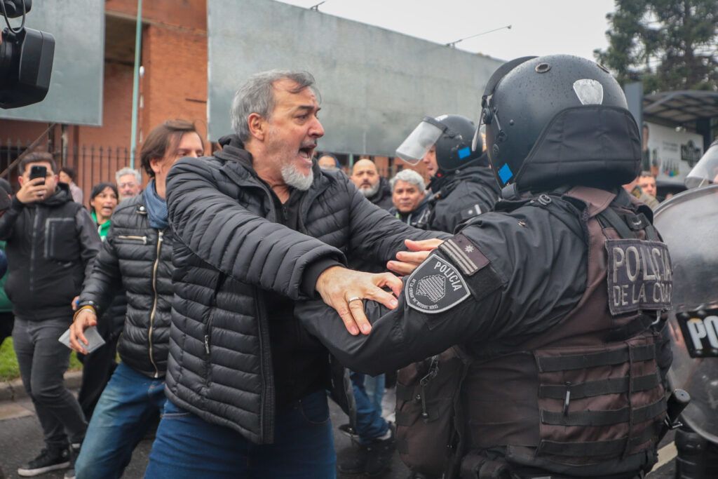 «Vamos a guerrear»: ATE denuncia violenta represión en el INTI y activa medidas de fuerza