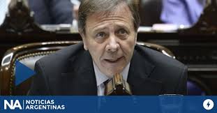 Zago advirtió que el Gobierno «no tiene los votos» para blindar los vetos y pidió volver al diálogo