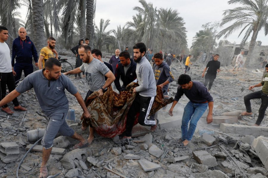 Ejército israelí mata a al menos 73 palestinos mientras esperaban ayuda humanitaria en Gaza