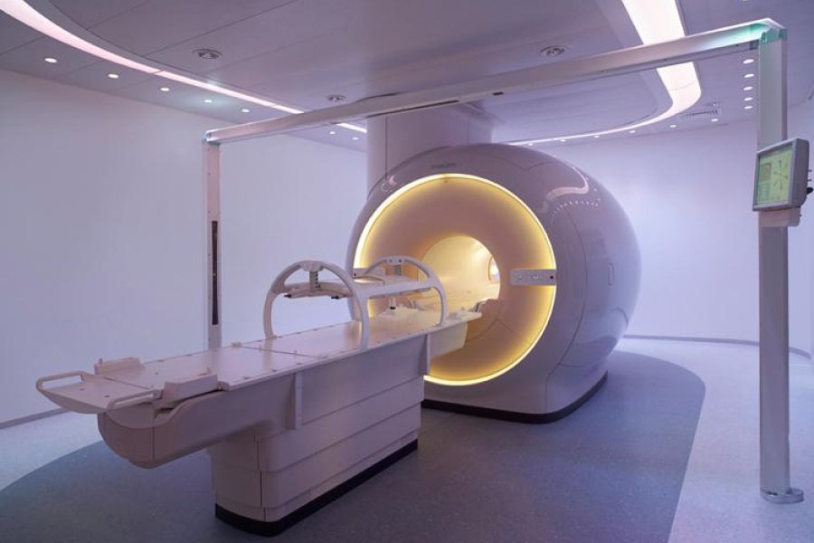 Murió al ser succionado por una máquina de resonancia magnética