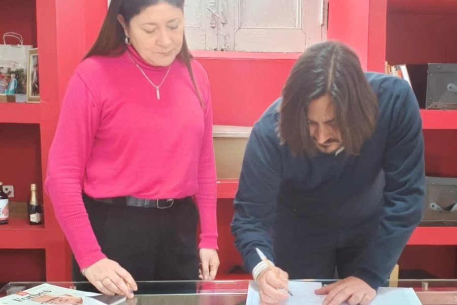 Monte Quemado sella un convenio para impulsar la educación y el empleo