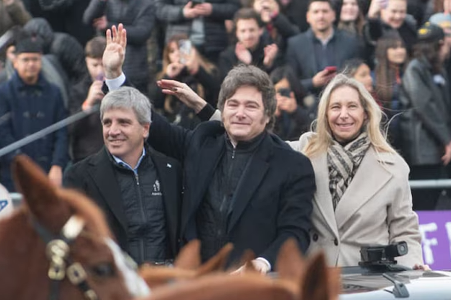 Milei anunció baja de retenciones permanente al campo: «Es posible gracias al superávit fiscal»