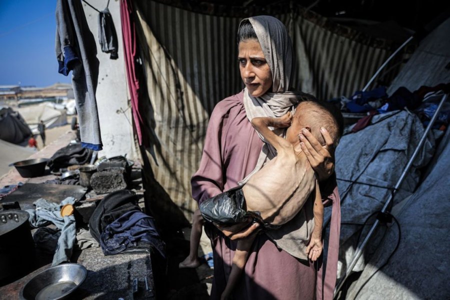 Gaza: La cruda crónica de la bebé de cinco meses que pesó menos al morir que el día de su nacimiento