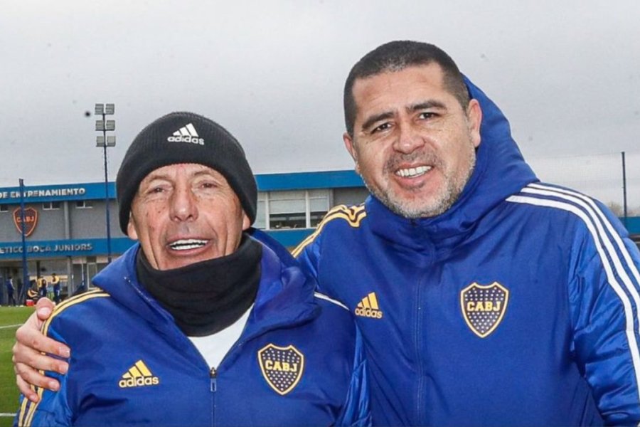 Bombazo en Boca: Aseguran que Riquelme tiene definido quién será el remplazante de Miguel Ángel Russo