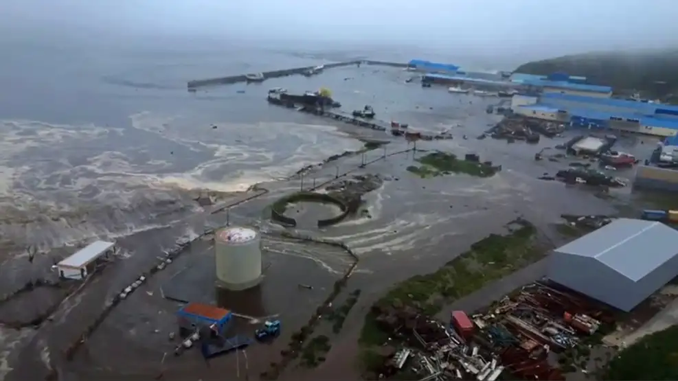 Histórico terremoto de magnitud 8,7 en Rusia provocó alertas de tsunami, inundaciones y evacuaciones masivas