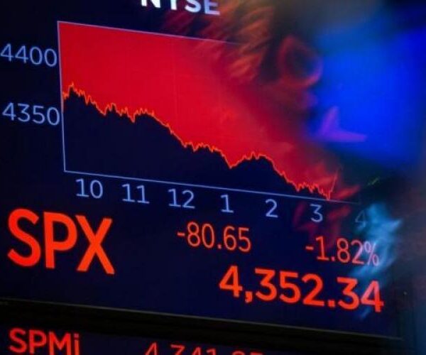 Golpe a los mercados por el escándalo de las coimas: los ADRs y bonos se desplomaron hasta 10%