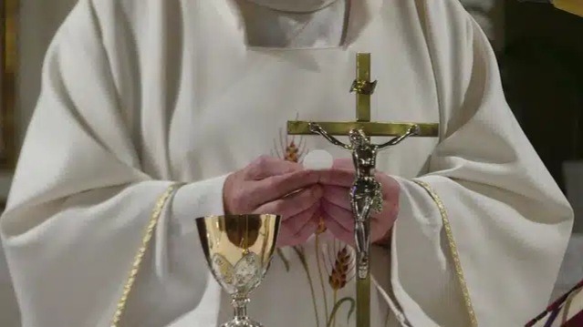 Día del Sacerdote y Párroco