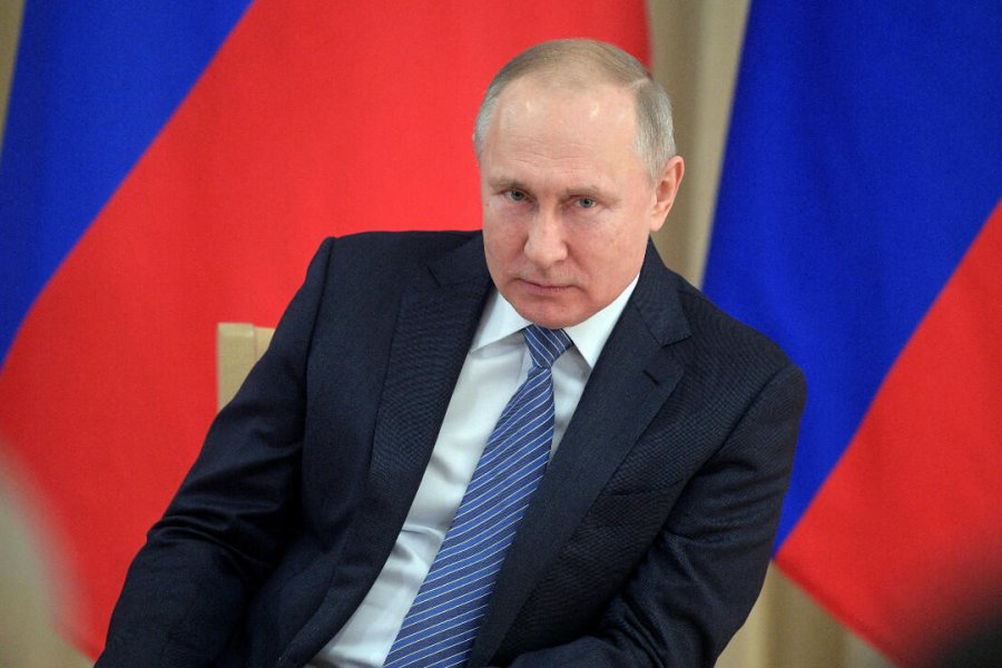 Rusia prueba una vacuna contra el cáncer y promete distribución gratuita global