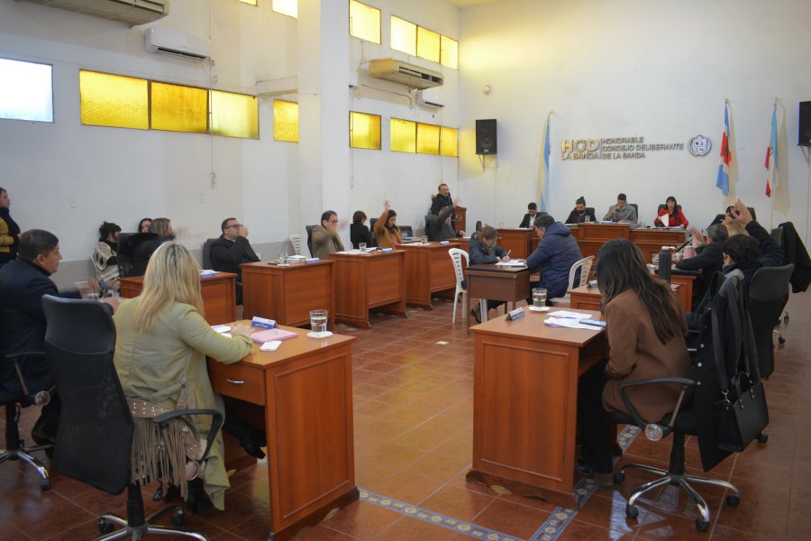 Ediles bandeños retoman su tarea en la sesión