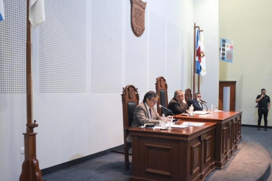 El Concejo de la Capital dará ingreso a pedidos de aumento de tarifa de taxis y boleto de colectivos