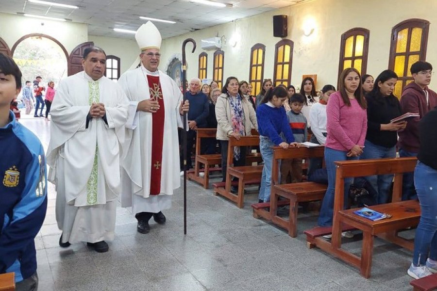 El obispo regresó de Roma y encabezó la fiesta de la Virgen de la Asunción