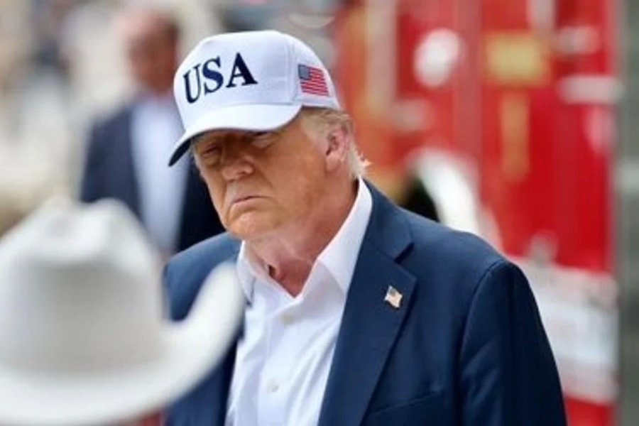 Trump busca simplificar las regulaciones para viajes comerciales al espacio