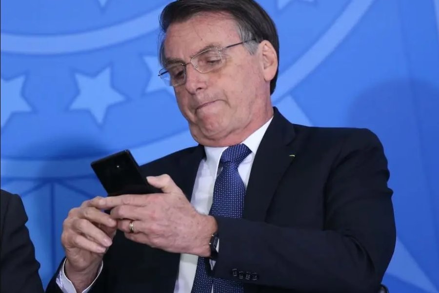 Bolsonaro planeaba pedir asilo político en Argentina, según la policía brasileña