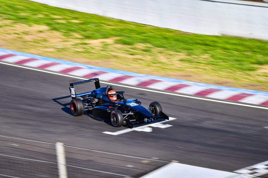 Jorge Bruno finaliza noveno y busca mejorar en la final de la F2 Argentina en Buenos Aires