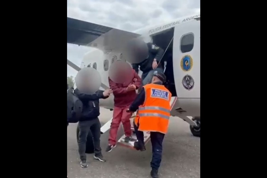 Extraditan desde Uruguay a tres acusados de abuso y trata de personas