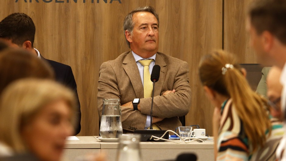 Familiares de víctimas por el fentanilo apuran al libertario Mayoraz para que habilite la investigación del Congreso