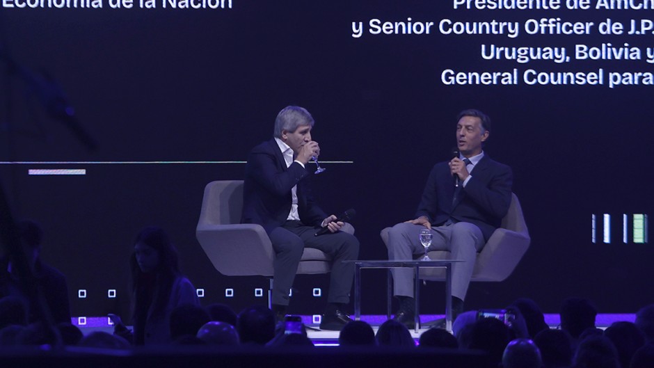 JP Morgan afirma que si Milei pierde por menos de 5 puntos la provincia, el mercado se va a recuperar