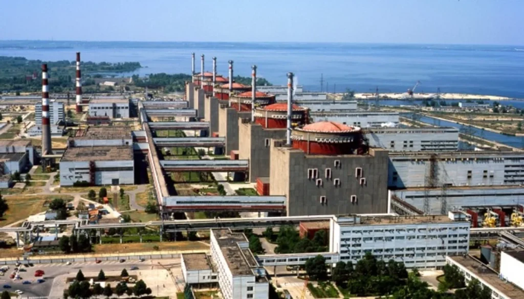 Rusia: La central nuclear de Zaporiyia perdió toda la energía externa y estuvo en riesgo la seguridad