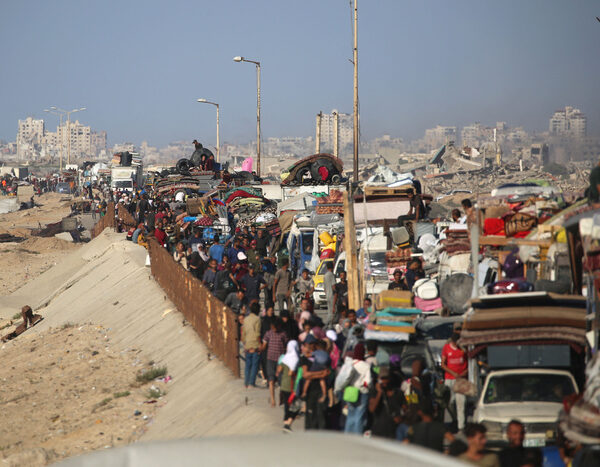 Los palestinos huyen en masa de Ciudad de Gaza ante la nueva ofensiva israelí