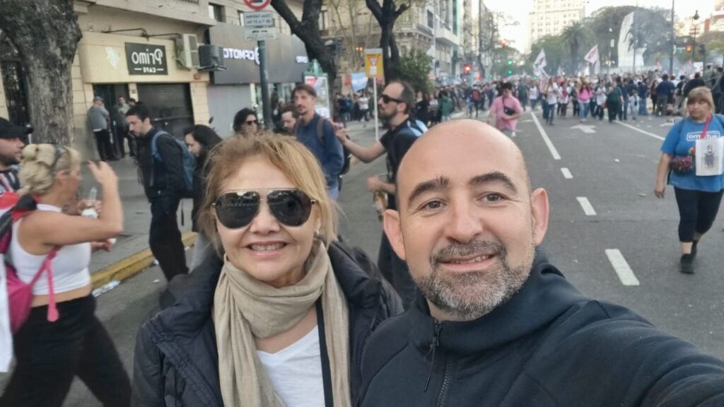 Larcher: «La democracia le dijo no a la motosierra de Milei»