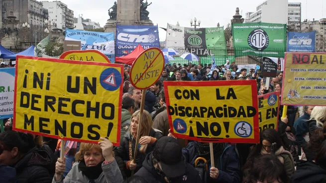 Discapacidad: denunciarán penalmente a Javier Milei y Guillermo Francos por demorar la promulgación de la ley de emergencia