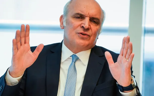 «Vamos a ver qué pasa con el resultado y lo tomaremos con mucha calma»