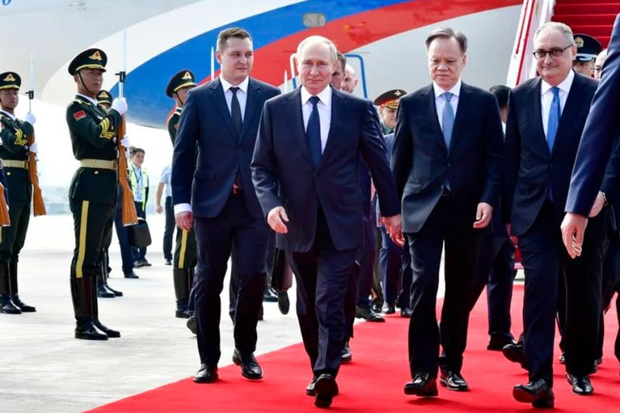Rusia y China comenzarán a trabajar juntas por la prosperidad, afirma Putin