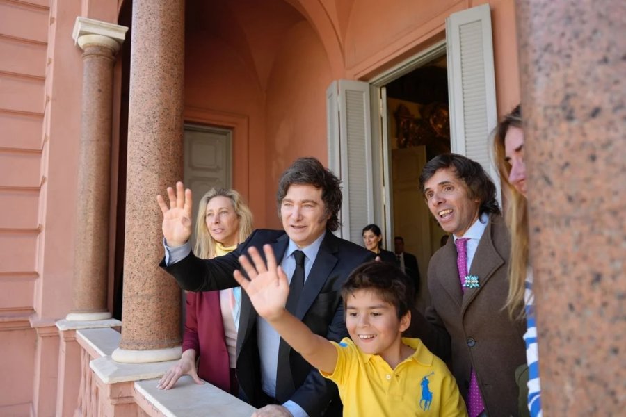 Revelan que tras la polémica por los audios la imagen positiva de Milei cayó tres puntos