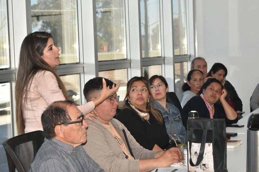 Colonia El Simbolar debatió estrategias comunitarias contra las adicciones