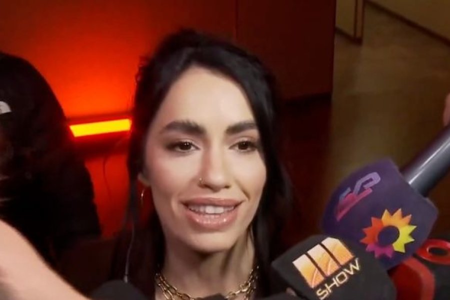 Lali Espósito confirma su nuevo tema contra Javier Milei: «Para él y los que están ahí, payasos totales»