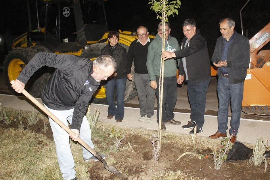 La comunidad de la localidad de Colonia El Simbolar celebró el Día del Agricultor