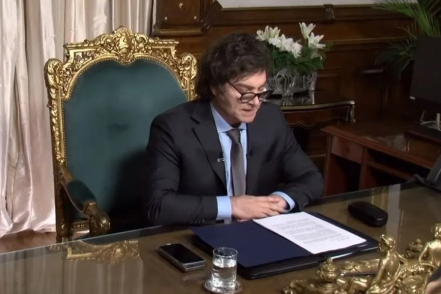 Javier Milei firmó una norma sobre feriados puente de 2026 y definió los fines de semana largos