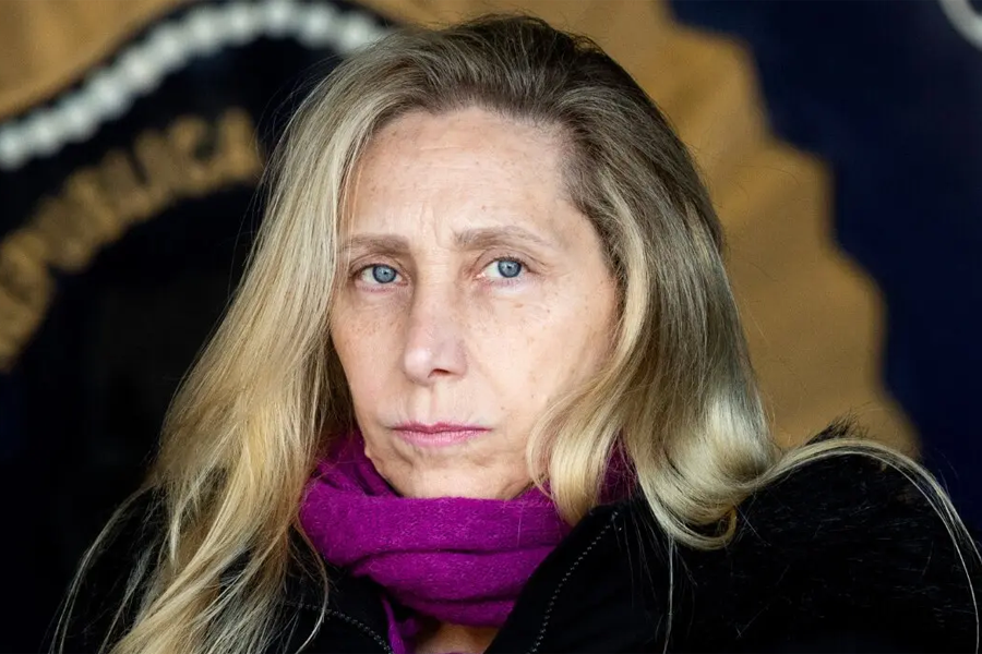 Karina pidió dejar sin efecto la cautelar que impedía la difusión de sus audios