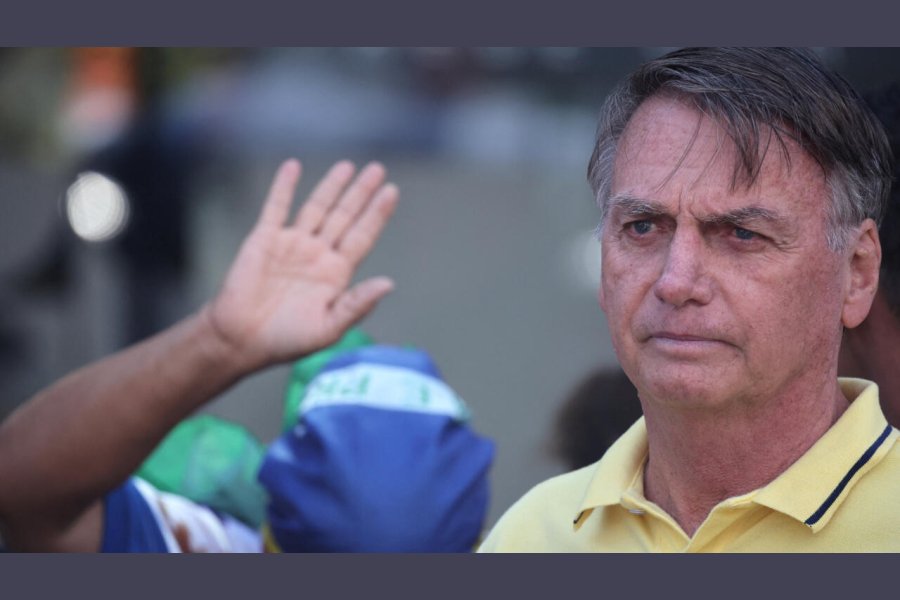 Jair Bolsonaro fue hospitalizado de urgencia tras sufrir una descompensación bajo arresto domiciliario