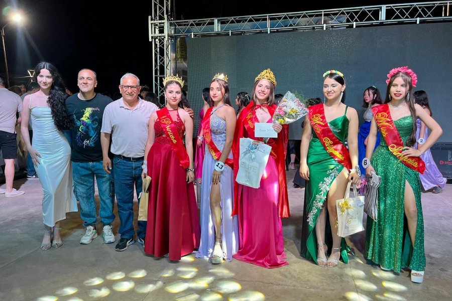 Loreto celebró el Día del Estudiante con un multitudinario festival juvenil