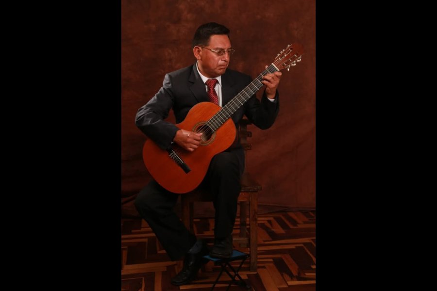 Percy Murguía representará al Perú en el Festival Guitarras del Mundo este sábado en Santiago