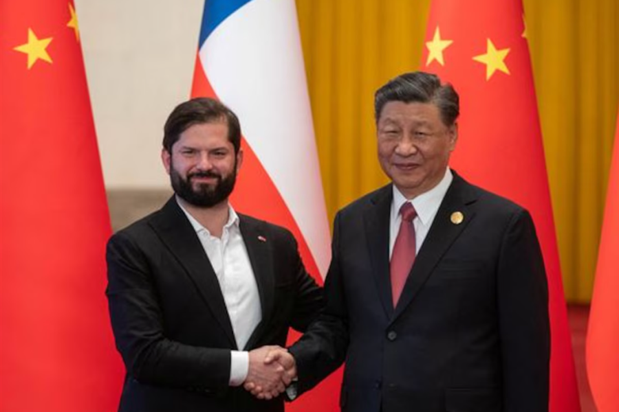 Chile impulsa un proyecto de cable submarino con China que pone en alerta a la región