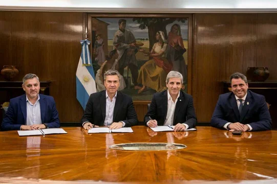 El Gobierno trasferirá a Chaco $40.000 millones para cubrir su déficit previsional