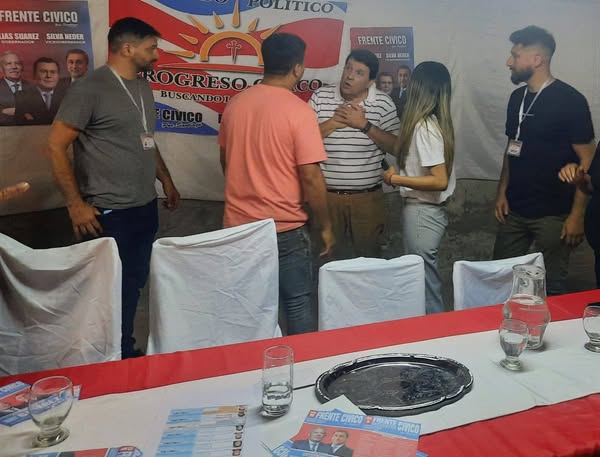 Abdala encabeza un emotivo encuentro de militancia del Progreso Cívico de cara al 26 de Octubre