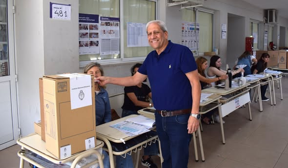 Neder: «La democracia necesita hoy más que nunca estar fuerte y sólida»