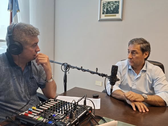 Carlos Silva Neder destaca el rol de la red de radios del interior para la continuidad del modelo provincial Carlos Silva Neder destaca el rol de la red de radios del interior para la continuidad del modelo provincial