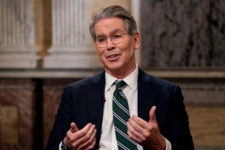Scott Bessent salió a aclarar, tras la firma del Swap, que el acuerdo con el Gobierno «no es un salvataje» Scott Bessent salió a aclarar, tras la firma del Swap, que el acuerdo con el Gobierno «no es un salvataje»