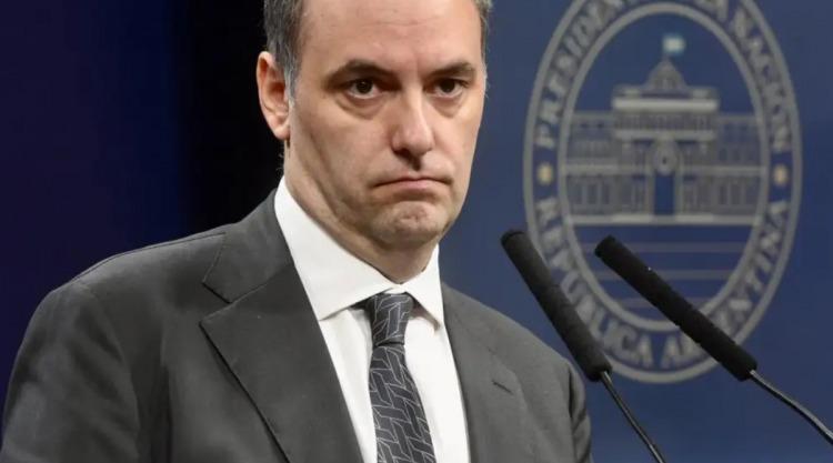 Gobierno cruza a gremios por la toma en el Garrahan y acusa a Kicillof por deuda de IOMA