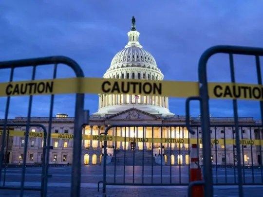 Comenzó el cierre del gobierno en EEUU por una puja entre Donald Trump y los demócratas en el Senado