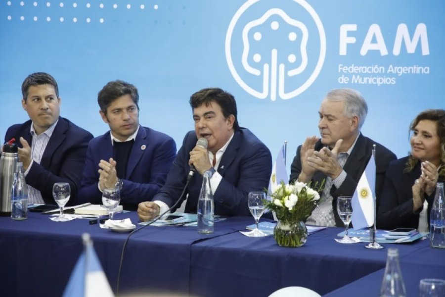 Más de 500 intendentes le exigieron a Milei un cambio de rumbo económico: “Argentina atraviesa una catástrofe”