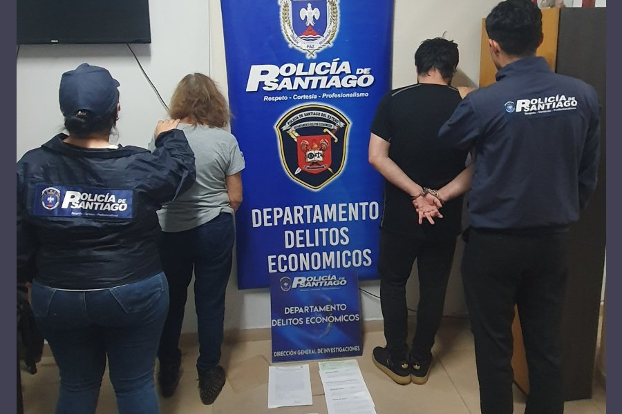 Apresan a abuela por defraudación por $ 30 millones y a su nieto por estafas