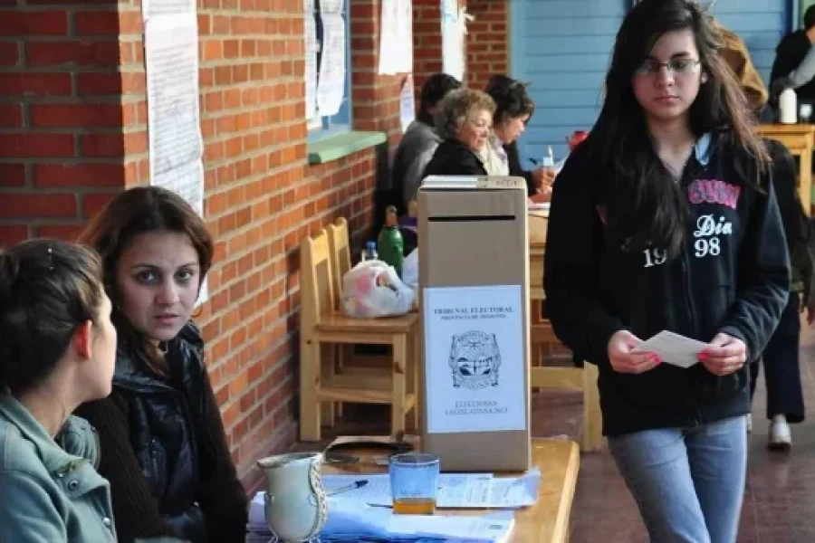 Del millón de jóvenes que vota por primera vez, la mitad son bonaerenses, cordobeses y santafesinos